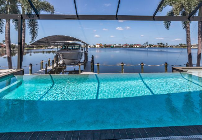 Ferienhaus in Cape Coral - THE LAKE HOUSE Ferienhaus in Cape Coral - THE LAKE HOUSE