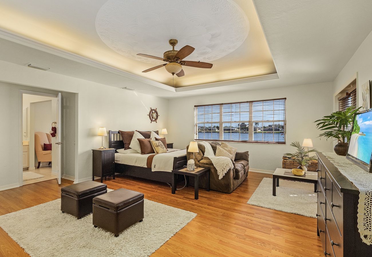 Ferienhaus in Cape Coral - THE PENINSULA Ferienhaus in Cape Coral - THE PENINSULA