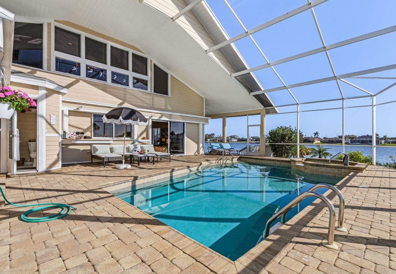 Ferienhaus in Cape Coral - THE PENINSULA Ferienhaus in Cape Coral - THE PENINSULA