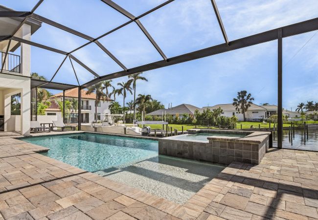 Ferienhaus in Cape Coral - THE GREAT LAKE Ferienhaus in Cape Coral - THE GREAT LAKE