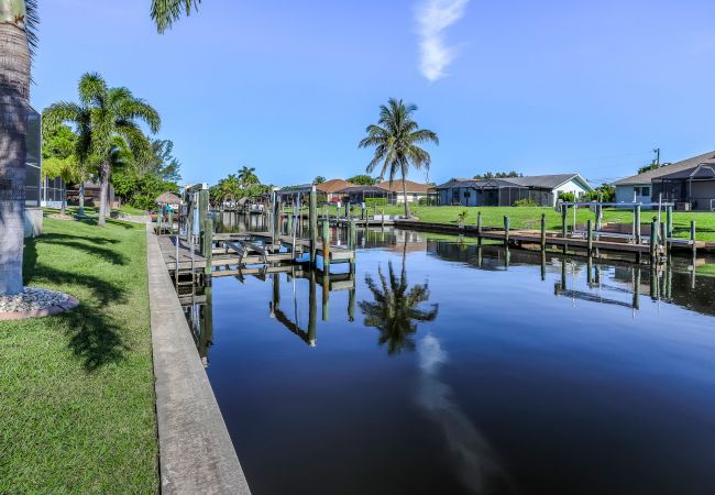 House in Cape Coral - VILLA LILAC House in Cape Coral - VILLA LILAC