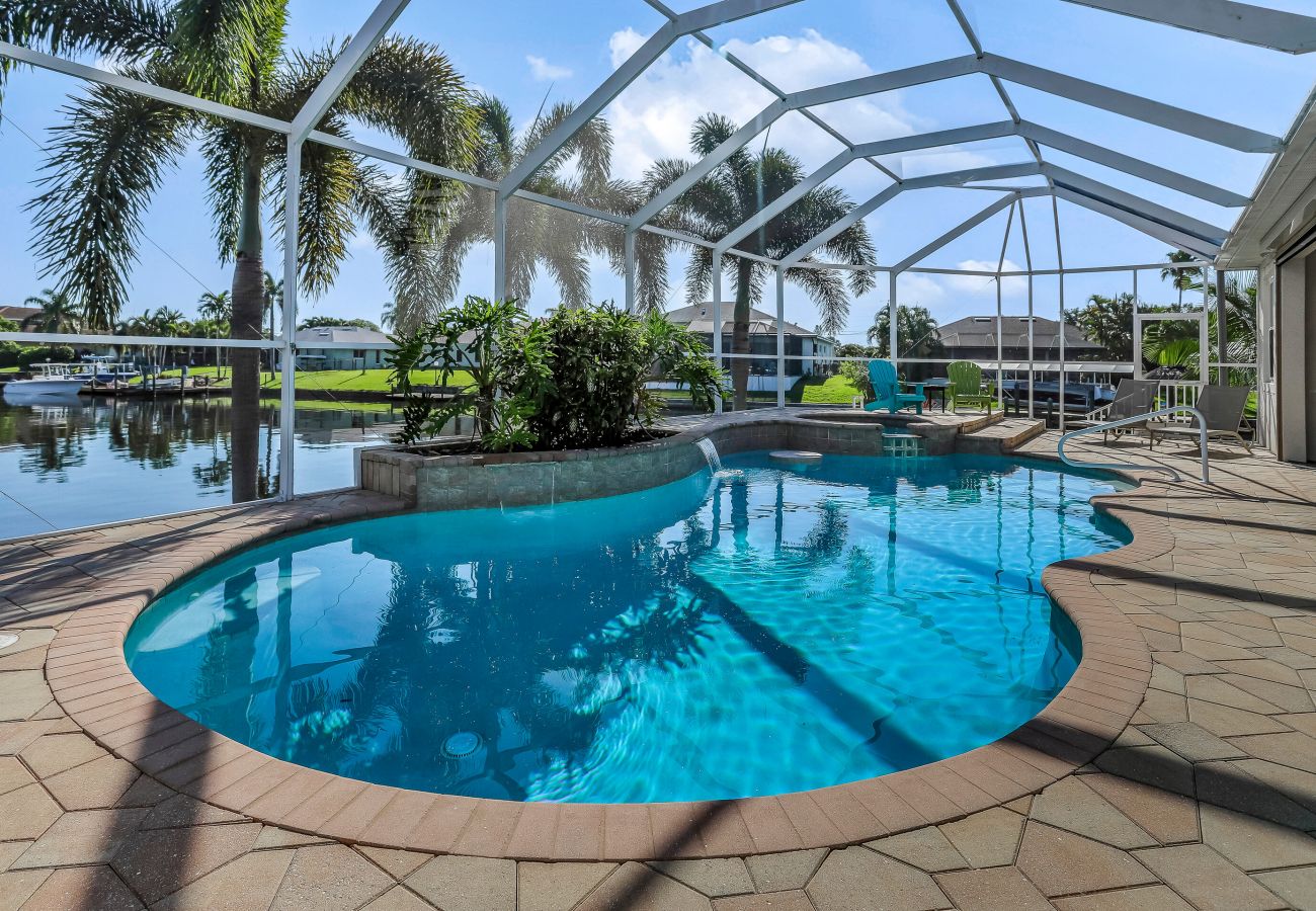 House in Cape Coral - VILLA LILAC