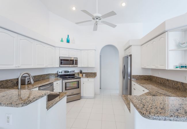 House in Cape Coral - HEAVENLY COASTAL House in Cape Coral - HEAVENLY COASTAL