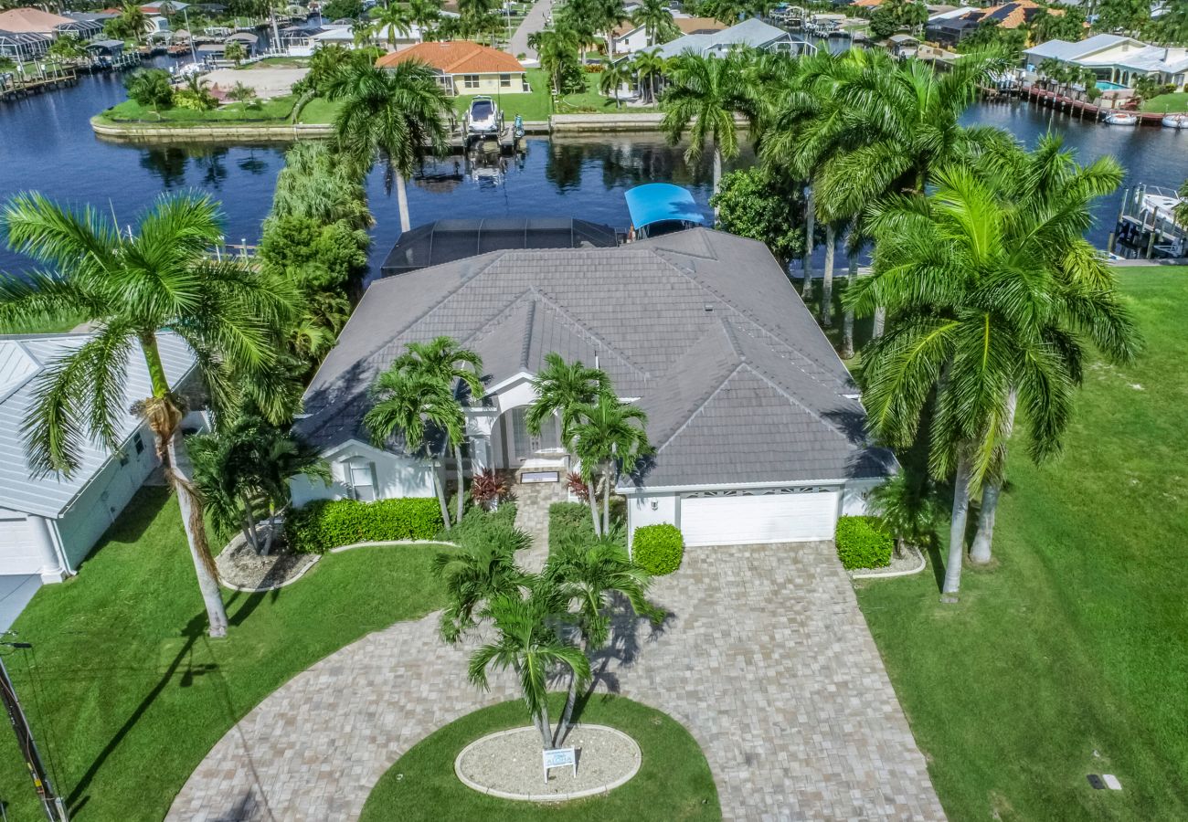House in Cape Coral - HEAVENLY COASTAL House in Cape Coral - HEAVENLY COASTAL