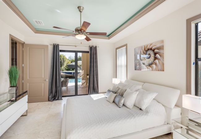 House in Naples - PARADISE House in Naples - PARADISE