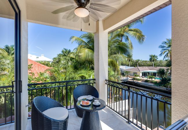 House in Naples - PARADISE House in Naples - PARADISE