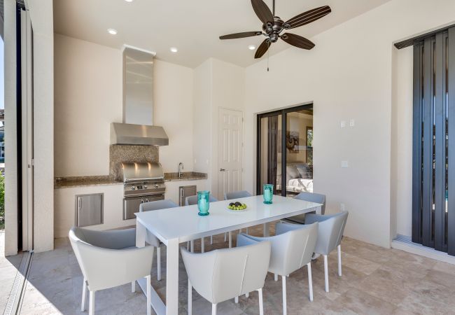 House in Naples - PARADISE House in Naples - PARADISE