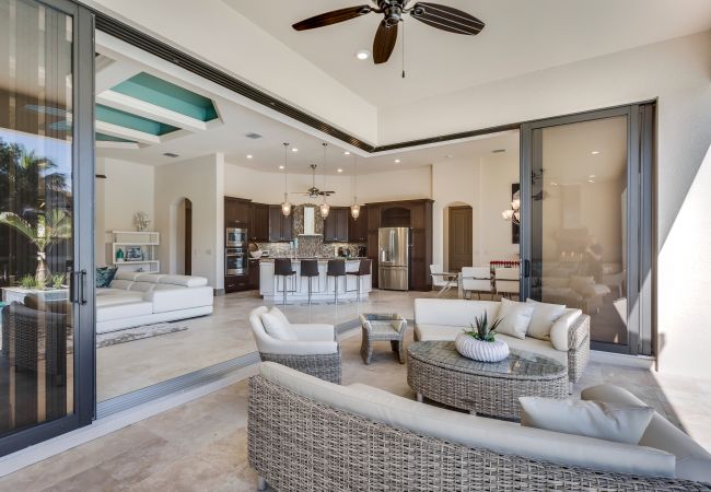 House in Naples - PARADISE House in Naples - PARADISE