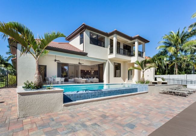 House in Naples - PARADISE House in Naples - PARADISE