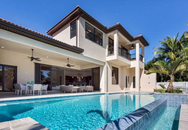 House in Naples - PARADISE House in Naples - PARADISE