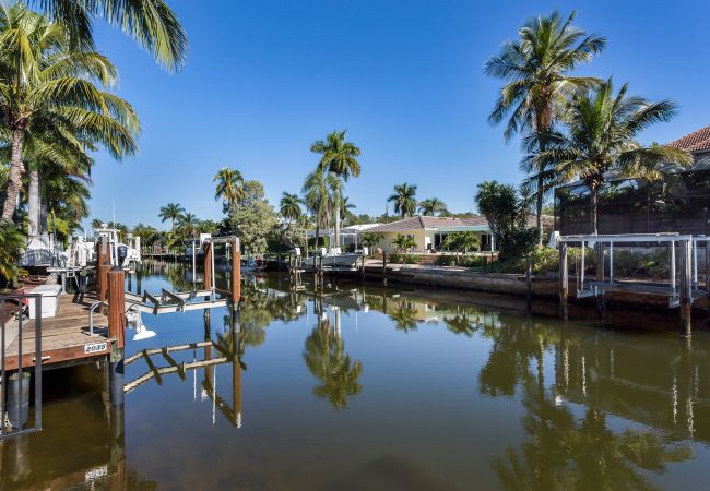 House in Naples - PARADISE House in Naples - PARADISE