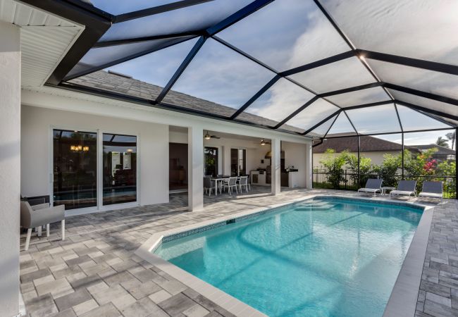 House in Cape Coral - SUNSHINE COVE House in Cape Coral - SUNSHINE COVE