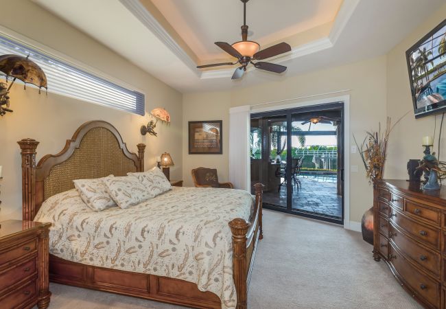 House in Cape Coral - PRESERVE VIEW House in Cape Coral - PRESERVE VIEW