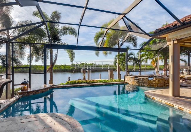 House in Cape Coral - PRESERVE VIEW House in Cape Coral - PRESERVE VIEW