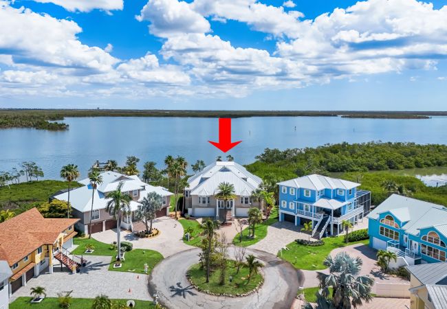 House in Fort Myers Beach - THE BEACH HOUSE B