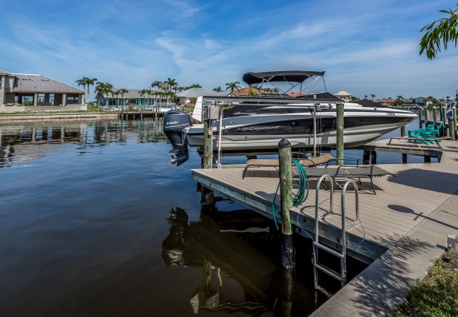 House in Cape Coral - SUNSET DREAM House in Cape Coral - SUNSET DREAM