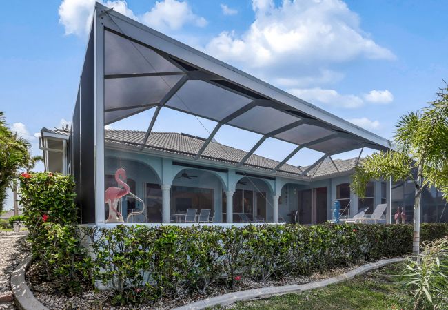 House in Cape Coral - SUNSET DREAM House in Cape Coral - SUNSET DREAM