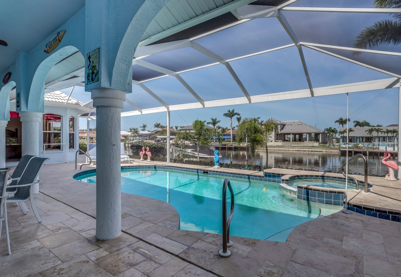 House in Cape Coral - SUNSET DREAM