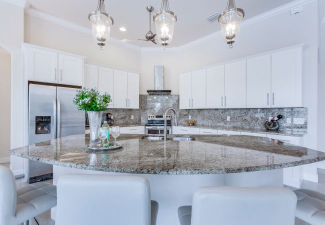 House in Cape Coral - SALT LIVING House in Cape Coral - SALT LIVING
