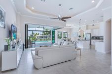 House in Cape Coral - SALT LIVING