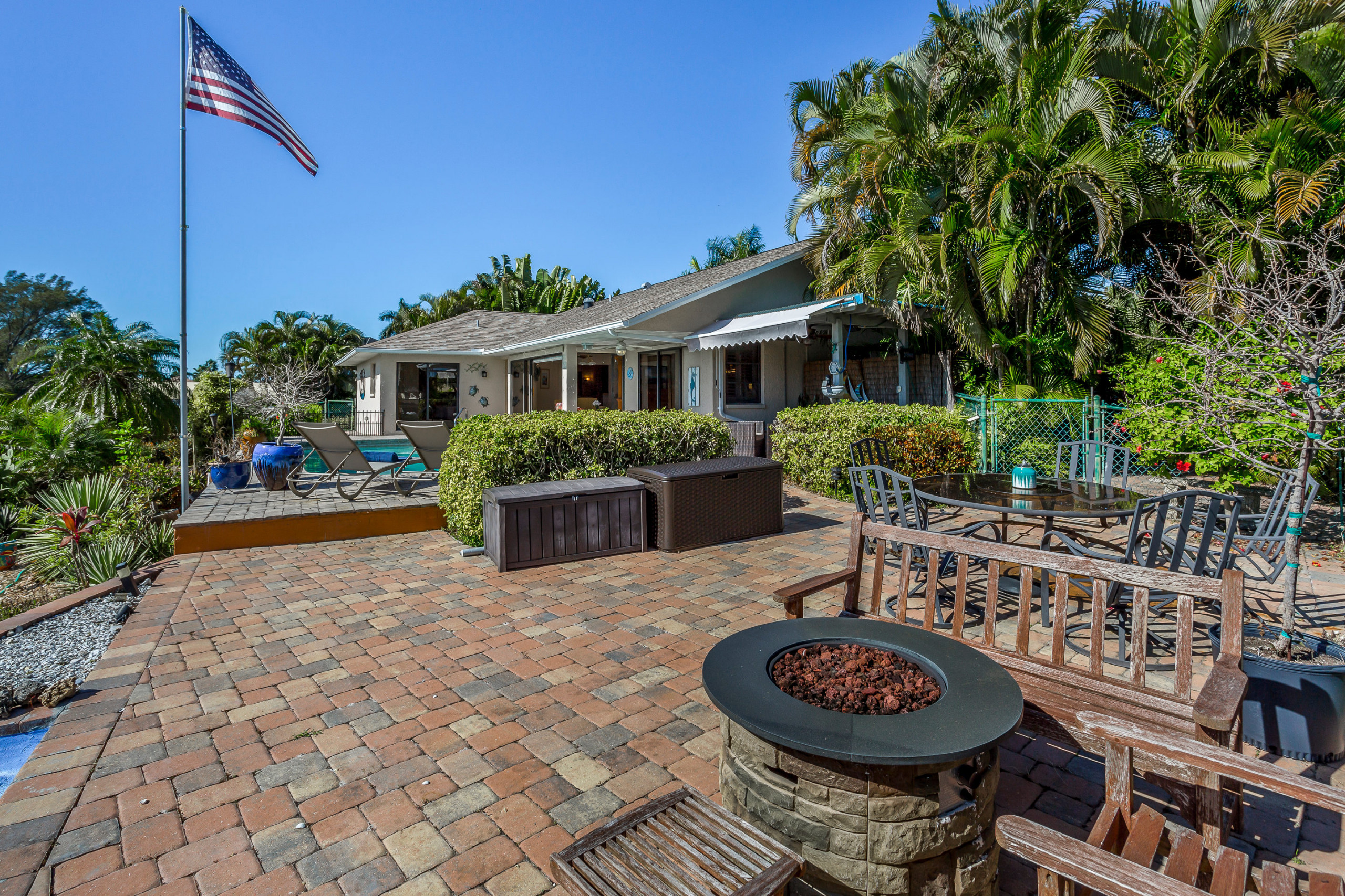 BLUE WATERS Houses in Cape Coral