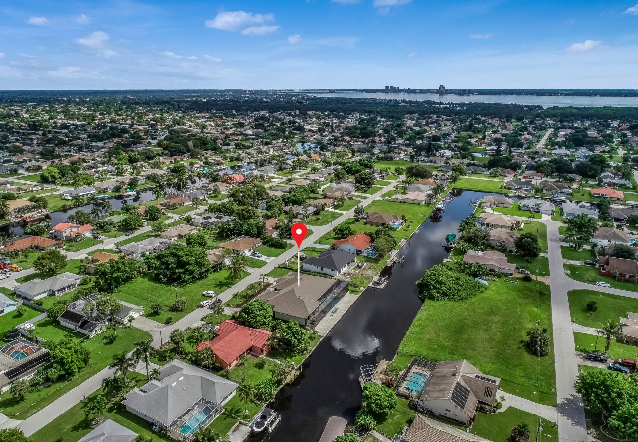 House in Cape Coral - THE BIG EASY House in Cape Coral - THE BIG EASY