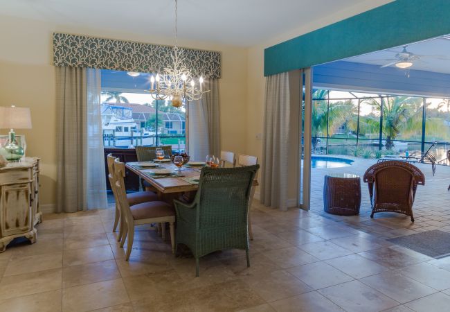 House in Cape Coral - THE KEY WEST House in Cape Coral - THE KEY WEST