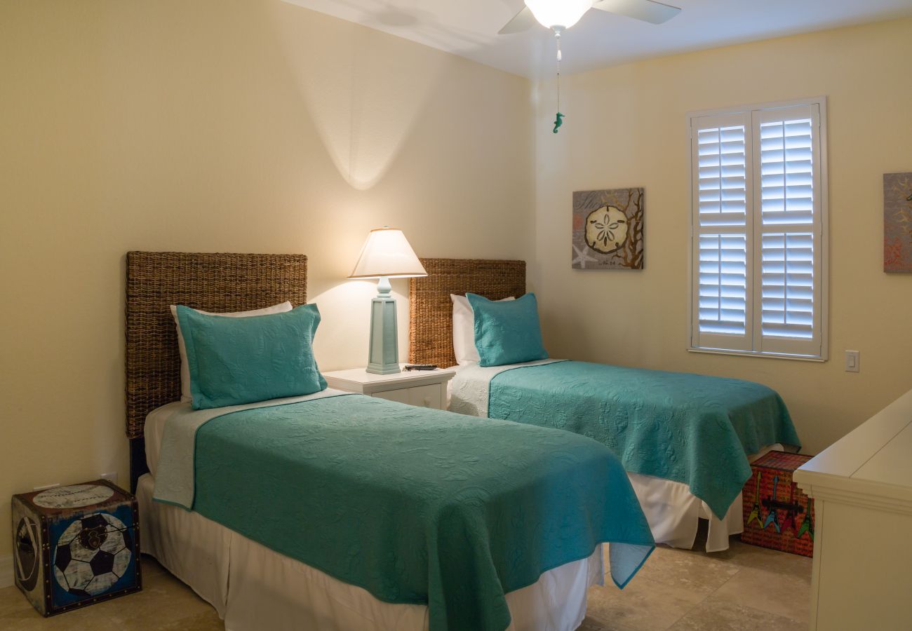 House in Cape Coral - THE KEY WEST House in Cape Coral - THE KEY WEST