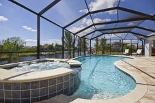 House in Cape Coral - THE KEY WEST
