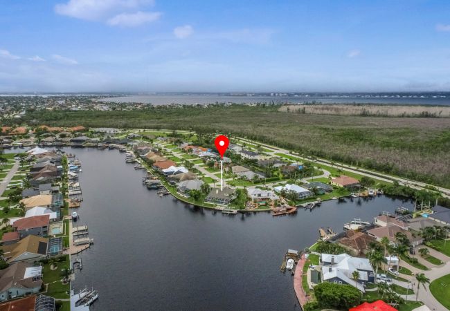 House in Cape Coral - AQUA VISTA House in Cape Coral - AQUA VISTA