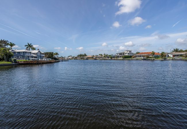 House in Cape Coral - AQUA VISTA House in Cape Coral - AQUA VISTA
