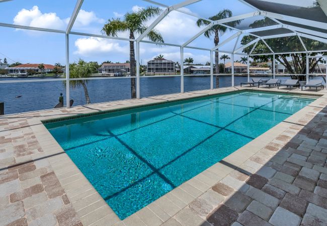 House in Cape Coral - AQUA VISTA House in Cape Coral - AQUA VISTA