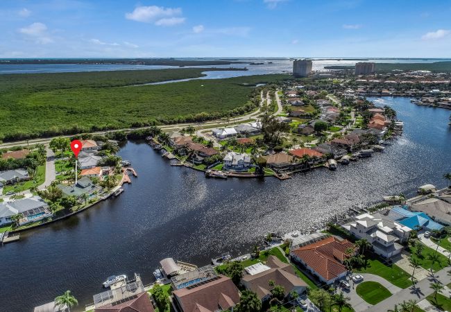 House in Cape Coral - AQUA VISTA House in Cape Coral - AQUA VISTA