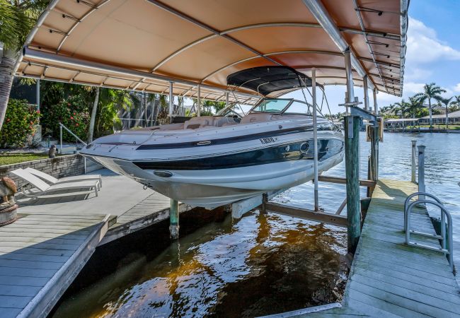 House in Cape Coral - VILLA BELLAGGIO House in Cape Coral - VILLA BELLAGGIO