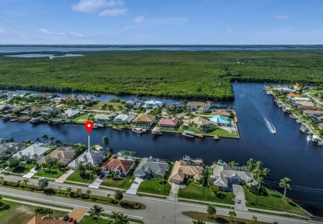 House in Cape Coral - VILLA BELLAGGIO House in Cape Coral - VILLA BELLAGGIO