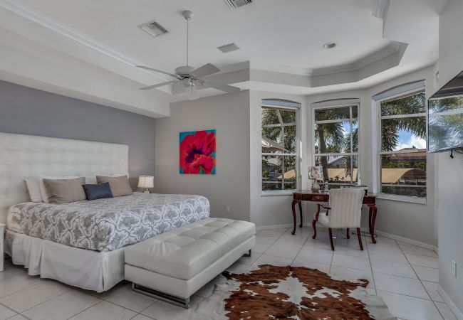 House in Cape Coral - VILLA BELLAGGIO House in Cape Coral - VILLA BELLAGGIO