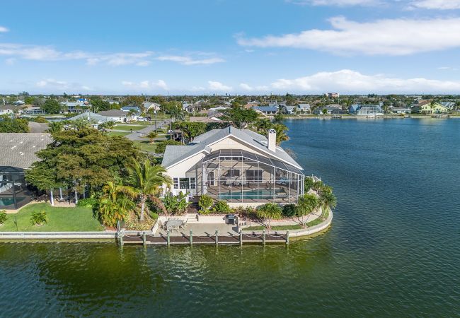 House in Cape Coral - THE PENINSULA House in Cape Coral - THE PENINSULA