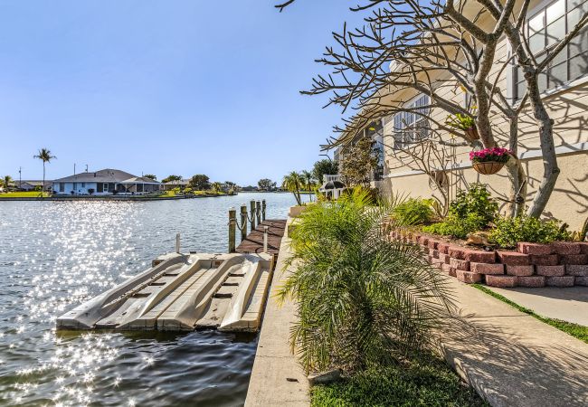 House in Cape Coral - THE PENINSULA House in Cape Coral - THE PENINSULA