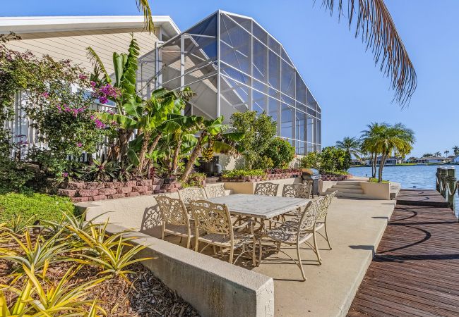 House in Cape Coral - THE PENINSULA House in Cape Coral - THE PENINSULA