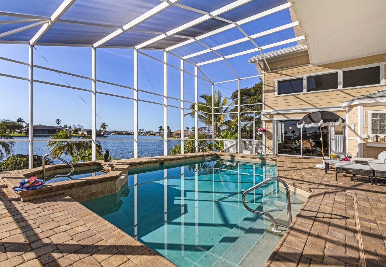 House in Cape Coral - THE PENINSULA House in Cape Coral - THE PENINSULA