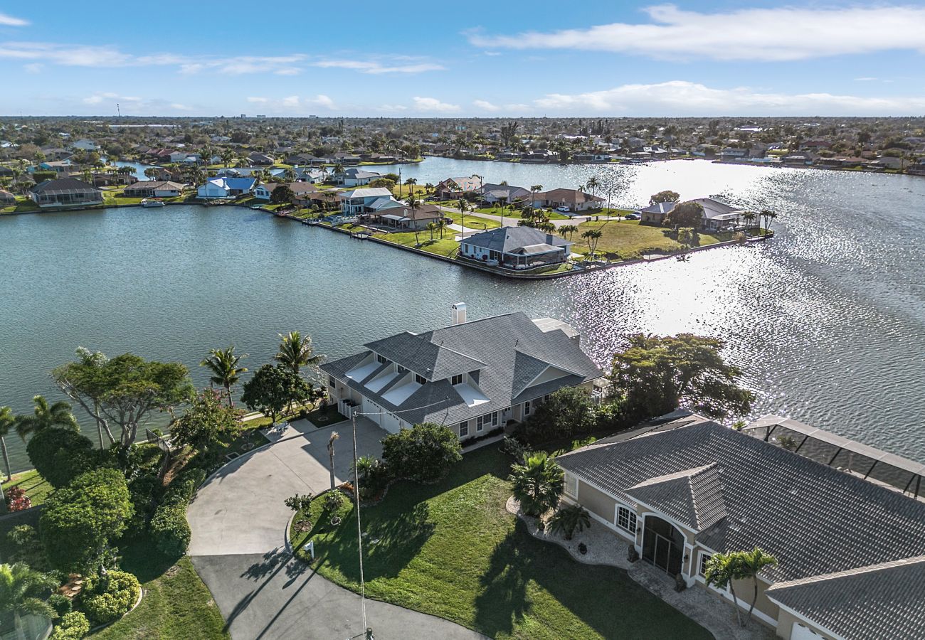 House in Cape Coral - THE PENINSULA House in Cape Coral - THE PENINSULA