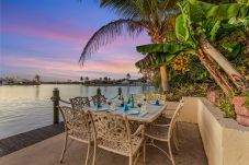 House in Cape Coral - THE PENINSULA House in Cape Coral - THE PENINSULA