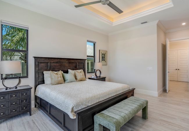 House in Cape Coral - THE RESIDENCE House in Cape Coral - THE RESIDENCE