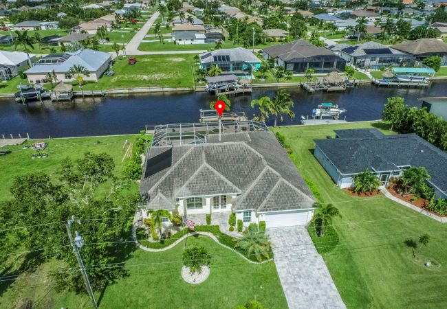 House in Cape Coral - PARADISE PALMS House in Cape Coral - PARADISE PALMS