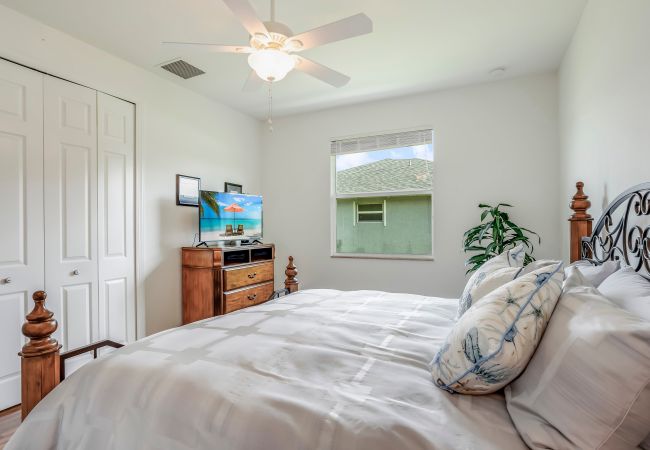 House in Cape Coral - PARADISE PALMS House in Cape Coral - PARADISE PALMS