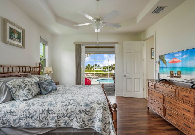 House in Cape Coral - PARADISE PALMS House in Cape Coral - PARADISE PALMS