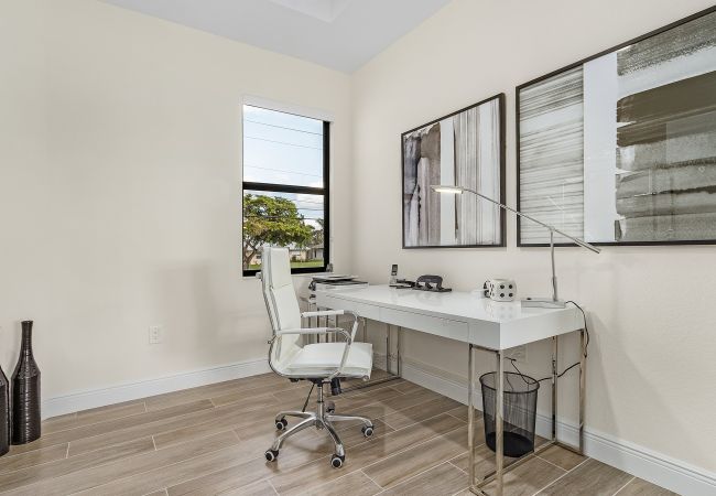 House in Cape Coral - THE GREAT LAKE House in Cape Coral - THE GREAT LAKE