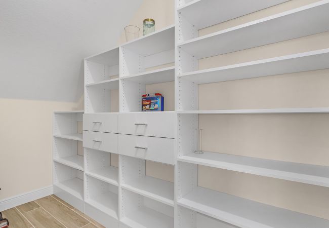 House in Cape Coral - THE GREAT LAKE House in Cape Coral - THE GREAT LAKE