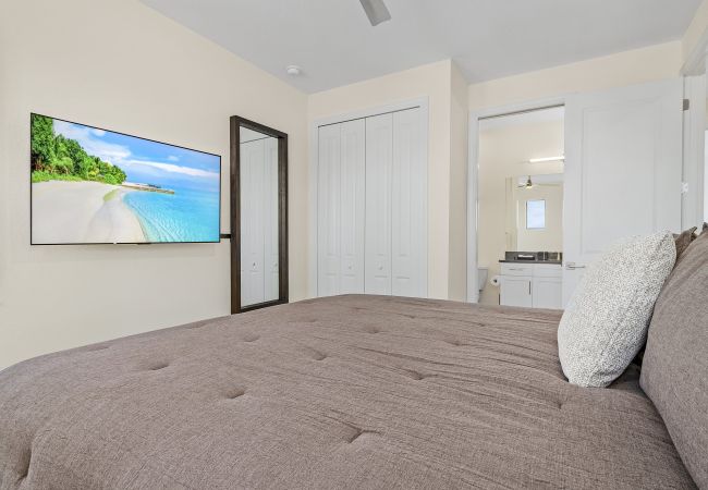 House in Cape Coral - THE GREAT LAKE House in Cape Coral - THE GREAT LAKE