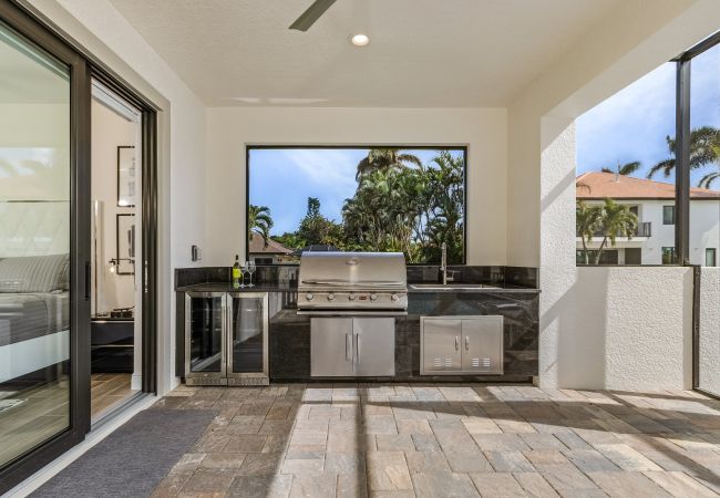 House in Cape Coral - THE GREAT LAKE House in Cape Coral - THE GREAT LAKE